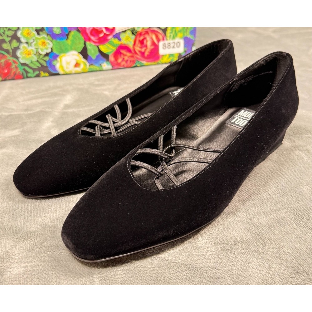 Mootsies Tootsies Flats Womens 7M Black Velvet Wedge Strappy Comfort